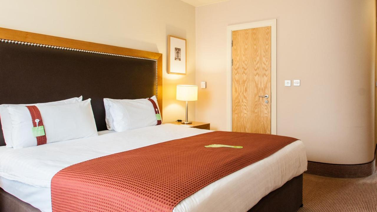 Holiday Inn Dumfries By Ihg Exterior foto
