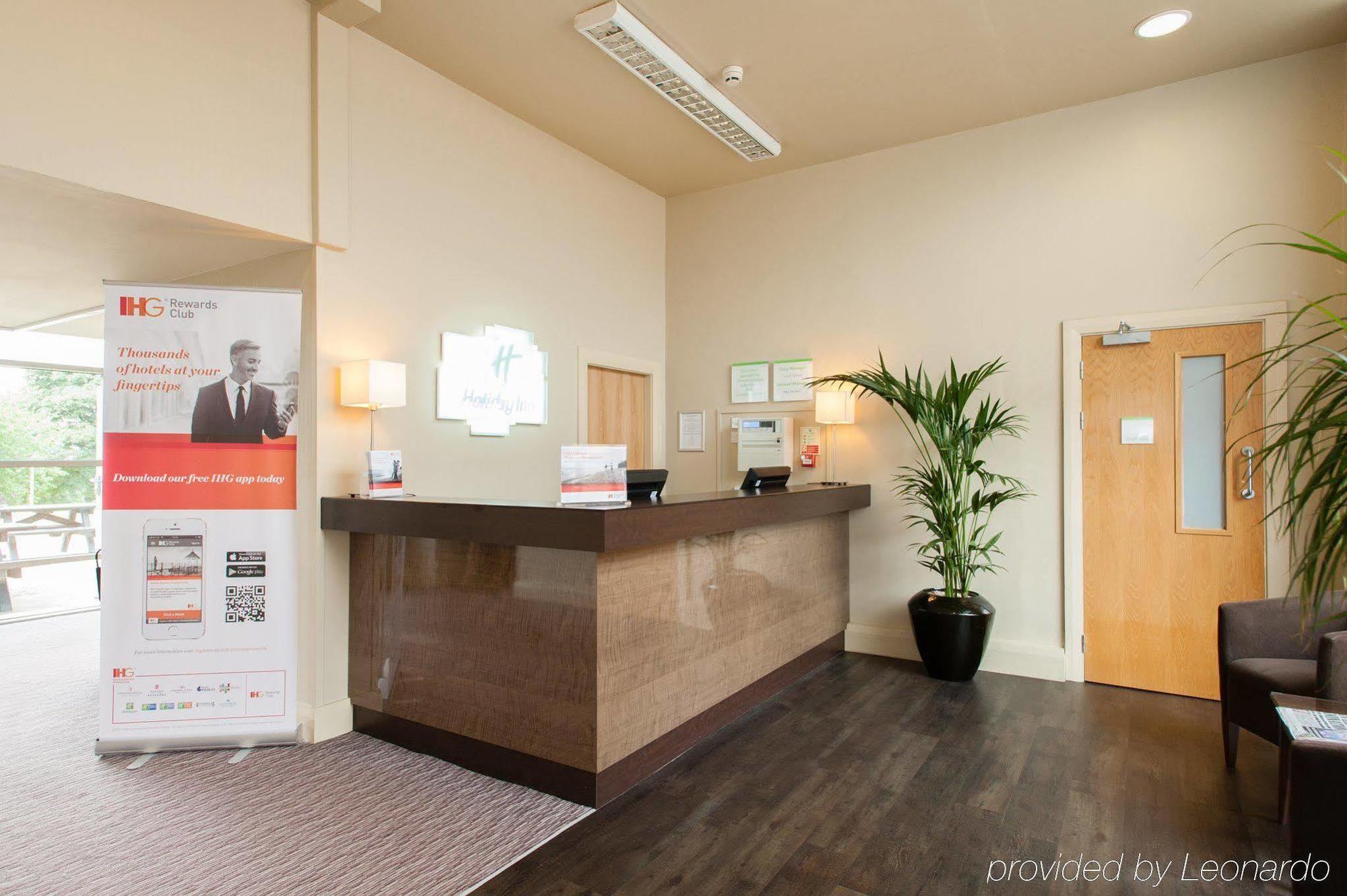 Holiday Inn Dumfries By Ihg Exterior foto